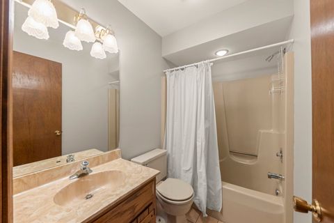 Tiny photo for 419 W Evergreen Street, Wheaton, IL 60187 (MLS # 12561133)