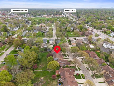 Tiny photo for 419 W Evergreen Street, Wheaton, IL 60187 (MLS # 12561133)