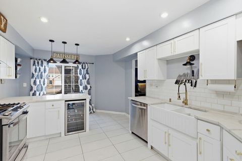 Tiny photo for 1497 Whitman Court, Schaumburg, IL 60173 (MLS # 12581035)