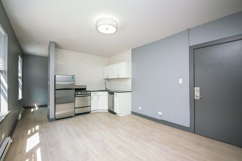 944 W Montrose Avenue 304 Chicago IL 60613