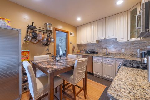 Tiny photo for Westchester, IL 60154 (MLS # 12523446)