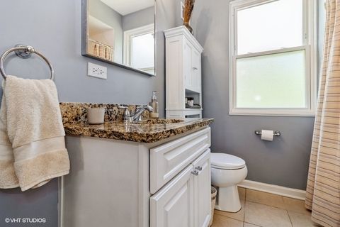 Tiny photo for 919 BELLEFORTE Avenue, Oak Park, IL 60302 (MLS # 12632821)