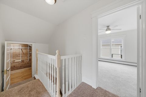 Tiny photo for 237 W Austin Avenue, Libertyville, IL 60048 (MLS # 12589587)