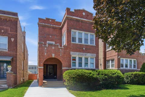 Photo of 1906 Ridgeland Avenue #1, Berwyn, IL 60402 (MLS # 12695333)