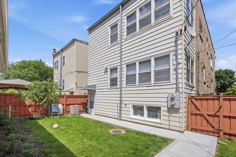 Tiny photo for 1906 Ridgeland Avenue #1, Berwyn, IL 60402 (MLS # 12695333)