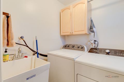 Tiny photo for 1810 E WAVERLY Drive, Arlington Heights, IL 60004 (MLS # 12547398)