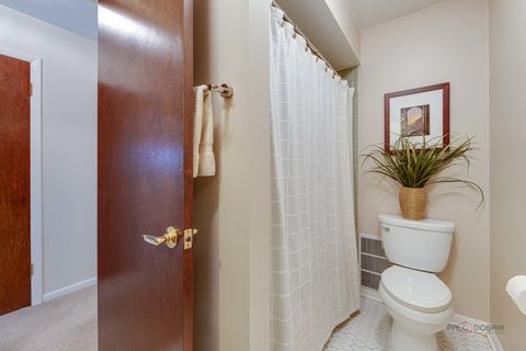 Tiny photo for 1810 E WAVERLY Drive, Arlington Heights, IL 60004 (MLS # 12547398)