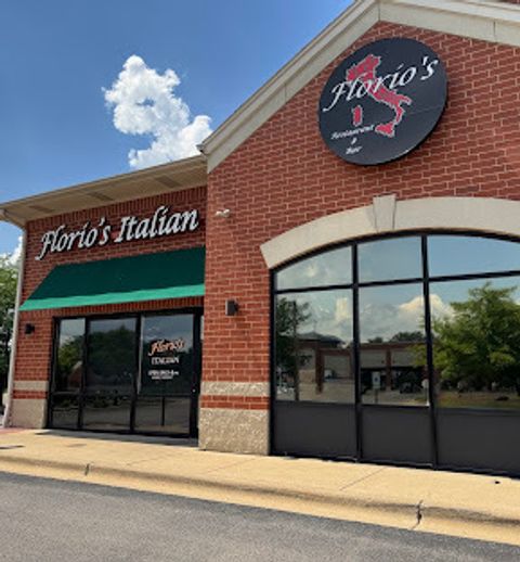 1540 Carlemont Drive A Crystal Lake IL 60014