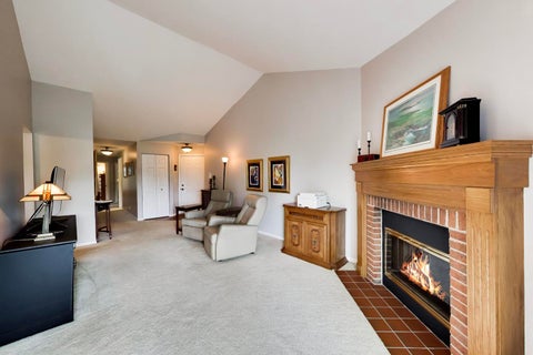 Tiny photo for 1012 Butternut Lane #D, Mount Prospect, IL 60056 (MLS # 12763235)