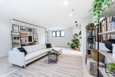 Tiny photo for 2135 W Cermak Road #1N, Chicago, IL 60608 (MLS # 12559849)