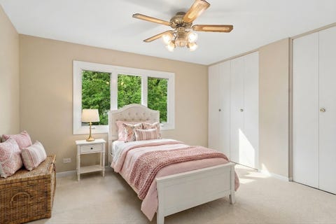 Tiny photo for 123 N Peartree Lane, Arlington Heights, IL 60004 (MLS # 12676892)