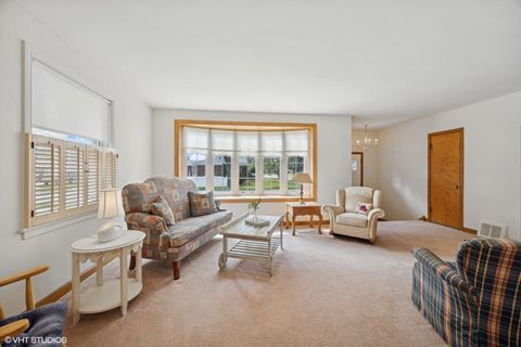 Tiny photo for 1803 Balmoral Avenue, Westchester, IL 60154 (MLS # 12498271)