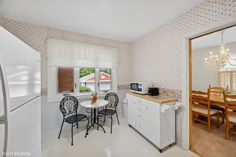Tiny photo for 1803 Balmoral Avenue, Westchester, IL 60154 (MLS # 12498271)