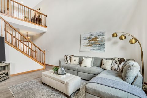 Tiny photo for 761 Creekside Circle #9-3, Gurnee, IL 60031 (MLS # 12517473)