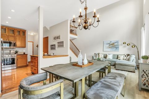 Tiny photo for 761 Creekside Circle #9-3, Gurnee, IL 60031 (MLS # 12517473)