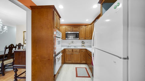 Tiny photo for 1117 Leavitt Avenue #114, Flossmoor, IL 60422 (MLS # 12792687)