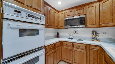 Tiny photo for 1117 Leavitt Avenue #114, Flossmoor, IL 60422 (MLS # 12792687)