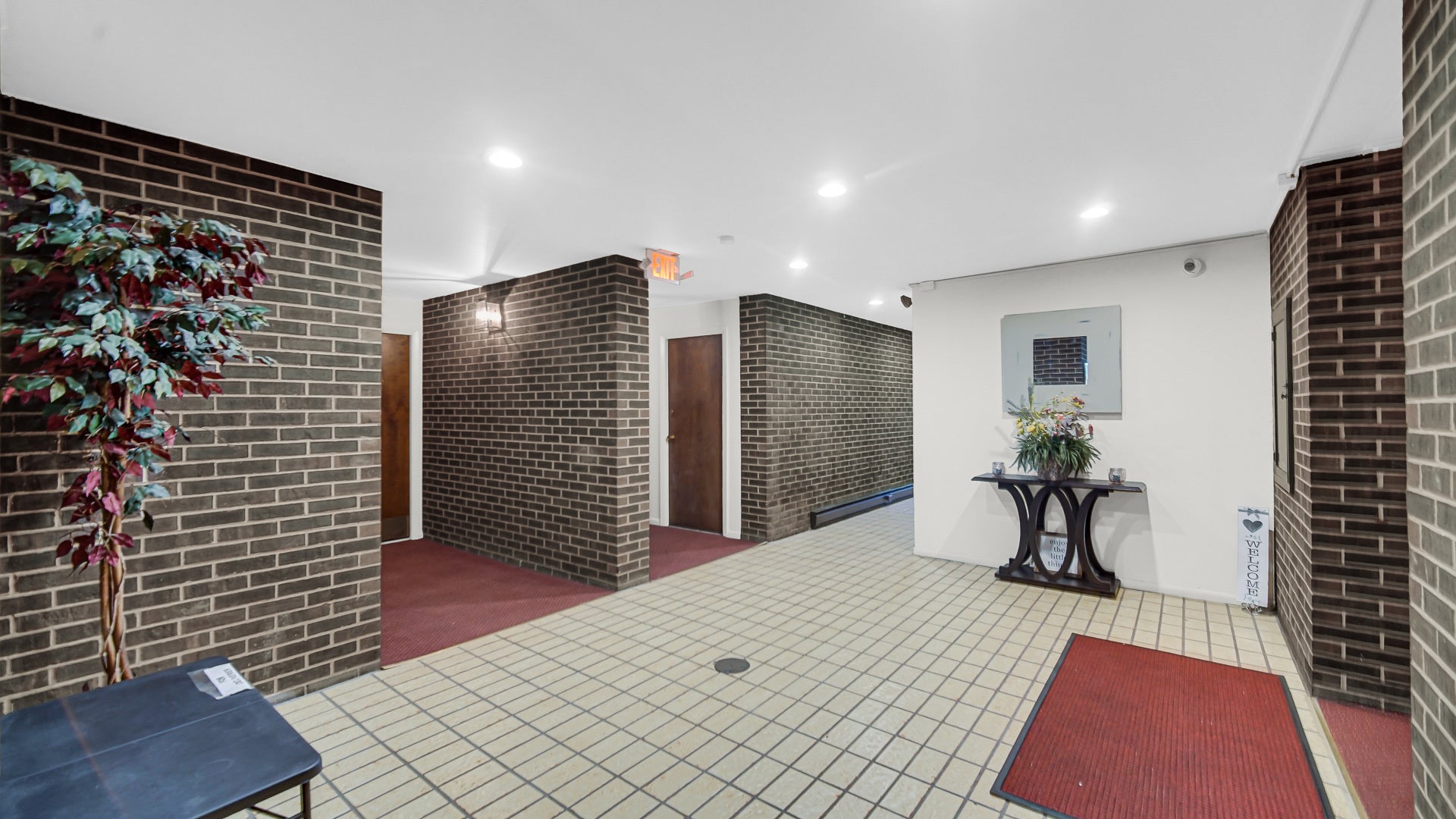 1117 Leavitt Avenue 114
