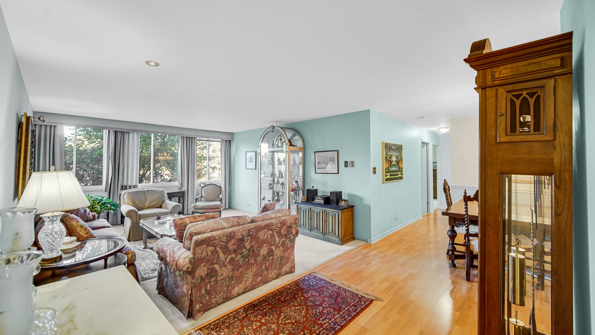 1117 Leavitt Avenue 114