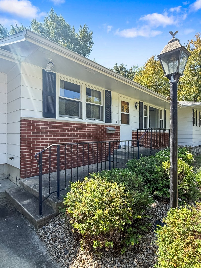 311 E Franklin Street