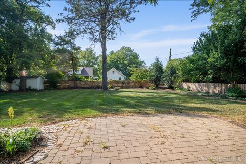 Tiny photo for 710 Peck Road, Geneva, IL 60134 (MLS # 12473366)