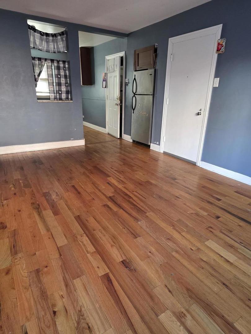 7518 N RIDGE Avenue 1E