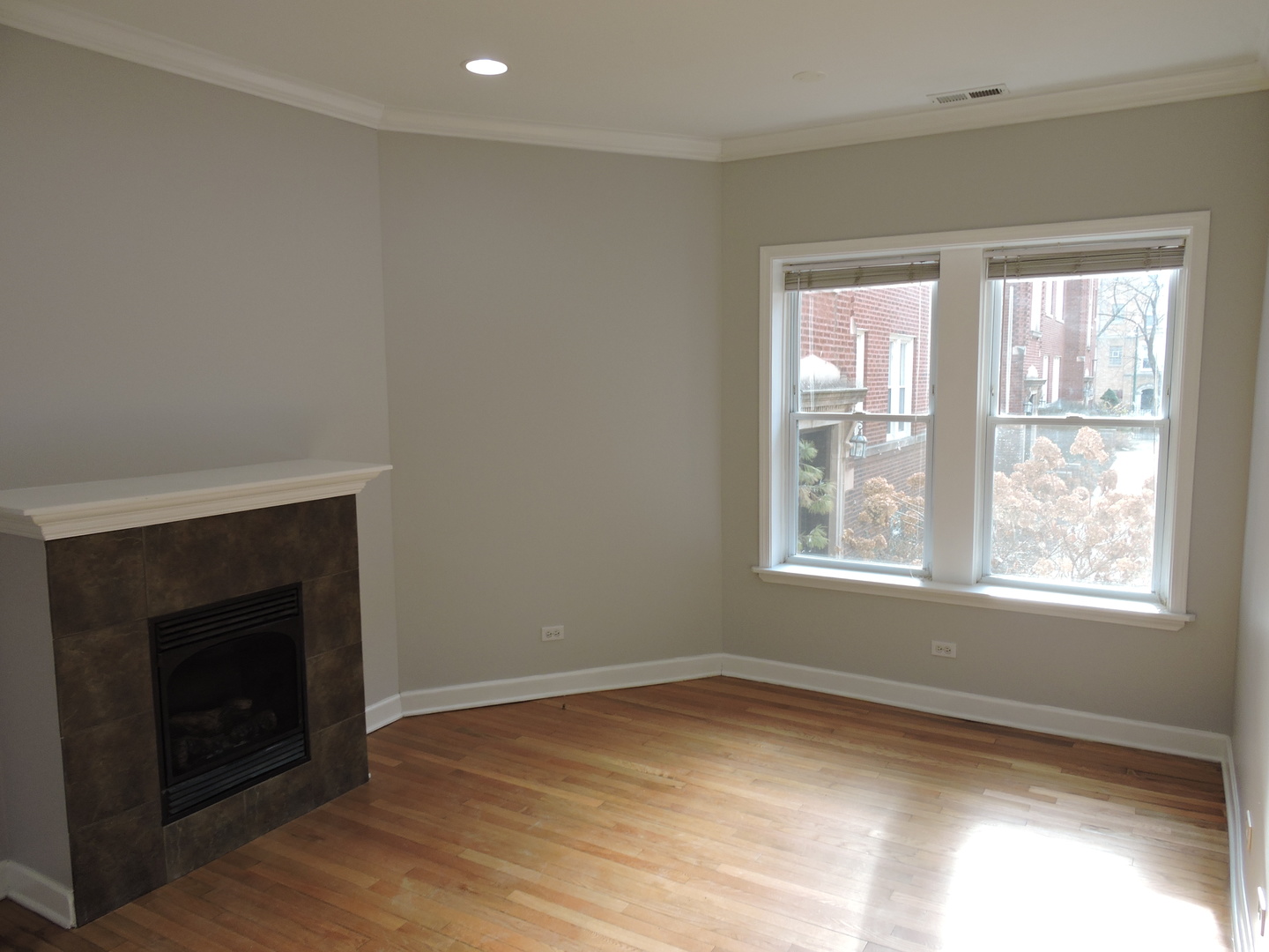 1346.5 W Estes Avenue 1E