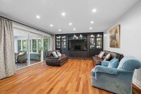 Tiny photo for 8425 Charleston Drive, Burr Ridge, IL 60527 (MLS # 12696631)