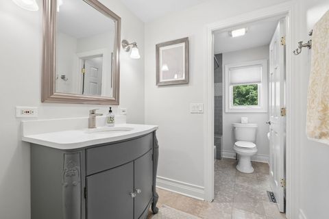 Tiny photo for 8425 Charleston Drive, Burr Ridge, IL 60527 (MLS # 12696631)