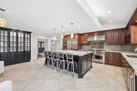 Tiny photo for 8425 Charleston Drive, Burr Ridge, IL 60527 (MLS # 12696631)