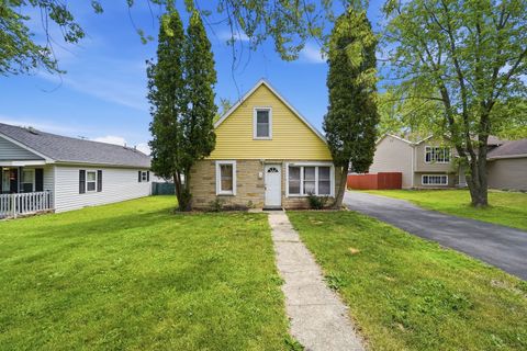 Photo of 2407 Hermon Avenue, Zion, IL 60099 (MLS # 12669554)