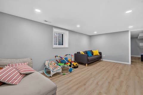 Tiny photo for 4940 N Whipple Street, Chicago, IL 60625 (MLS # 12732579)