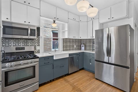 Tiny photo for 4940 N Whipple Street, Chicago, IL 60625 (MLS # 12732579)