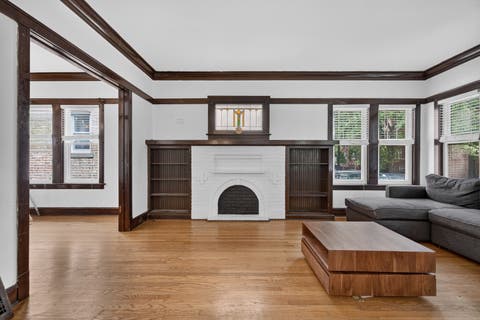 Tiny photo for 4940 N Whipple Street, Chicago, IL 60625 (MLS # 12732579)