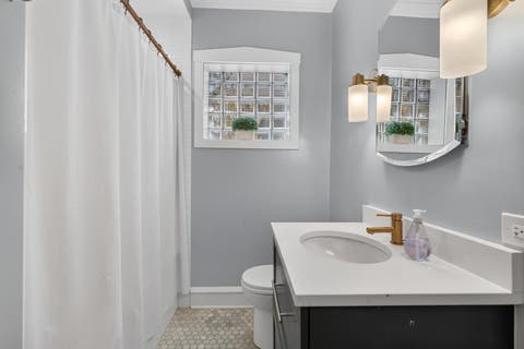 Tiny photo for 4940 N Whipple Street, Chicago, IL 60625 (MLS # 12732579)