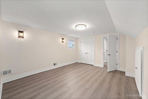 Tiny photo for 5252 N Mulligan Avenue, Chicago, IL 60630 (MLS # 12636219)