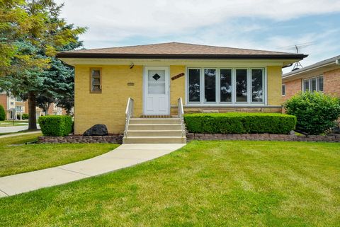 Photo of 5041 N Knight Avenue, Norridge, IL 60706 (MLS # 12690393)