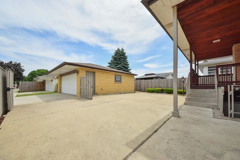 Tiny photo for 5041 N Knight Avenue, Norridge, IL 60706 (MLS # 12690393)