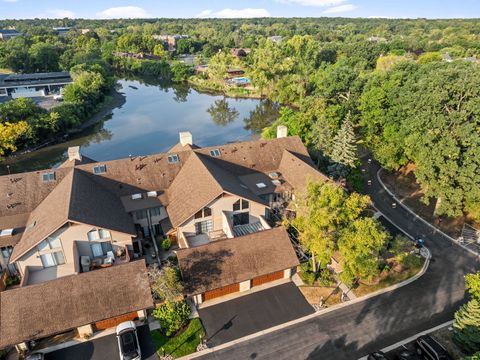 1204 Hawthorne Lane Hinsdale IL 60521