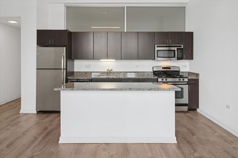 Tiny photo for 235 W Van Buren Street #4613, Chicago, IL 60607 (MLS # 12532816)