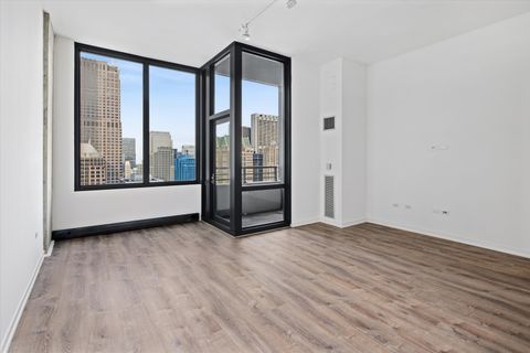 Tiny photo for 235 W Van Buren Street #4613, Chicago, IL 60607 (MLS # 12532816)