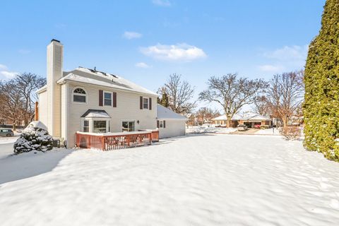 Tiny photo for 2297 Lakeside Drive, Aurora, IL 60504 (MLS # 12525698)