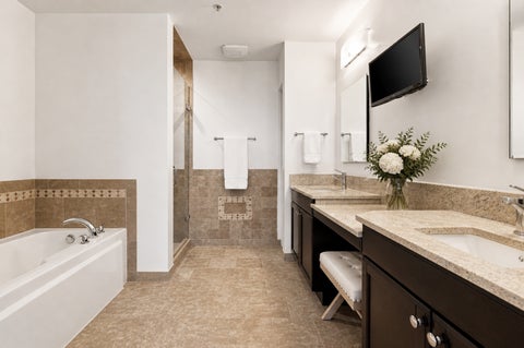 Tiny photo for 500 W Superior Street #1708, Chicago, IL 60654 (MLS # 12741474)