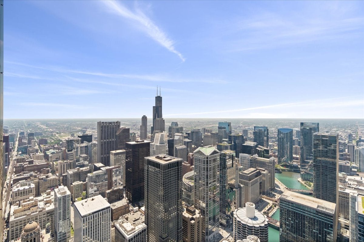 401 N Wabash Avenue 73G
