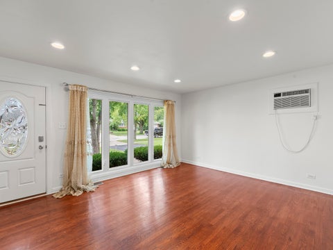 Tiny photo for 6940 Olympic Drive, Bridgeview, IL 60455 (MLS # 12710111)