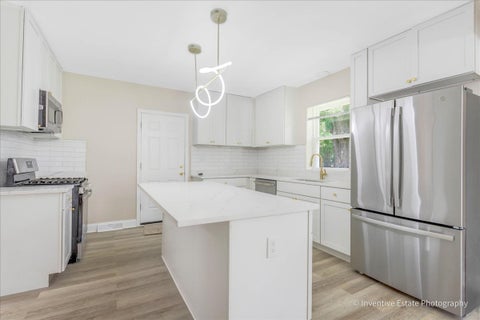 Tiny photo for 26 E 157th Street, South Holland, IL 60473 (MLS # 12744030)