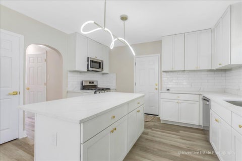 Tiny photo for 26 E 157th Street, South Holland, IL 60473 (MLS # 12744030)
