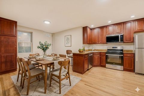 Tiny photo for 6450 N BELL Avenue #G, Chicago, IL 60645 (MLS # 12566703)