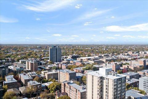 Tiny photo for 5701 N Sheridan Road #29N, Chicago, IL 60660 (MLS # 12511298)