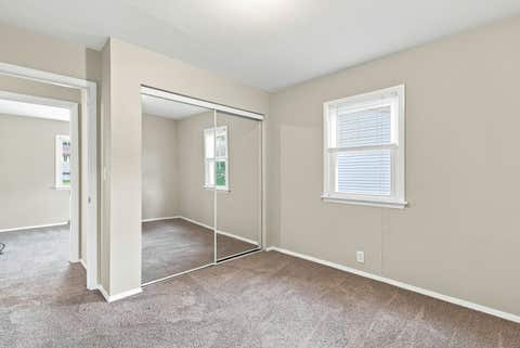 Tiny photo for 2803 N Pine Street, Davenport, IA 52804 (MLS # 12738543)
